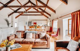 Hen House Hideaway reviews