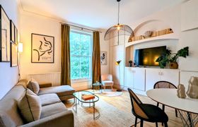 The Olde English School