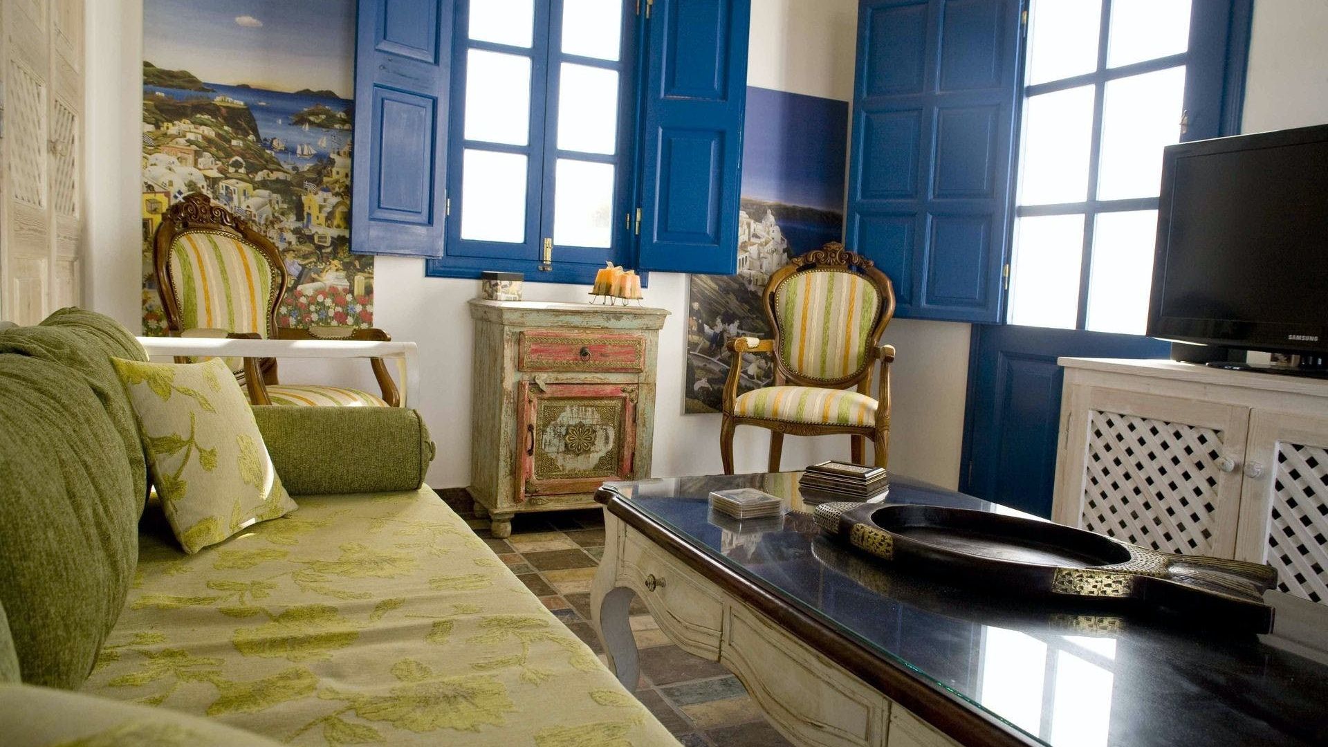 Modern Greek Spirit photo 2