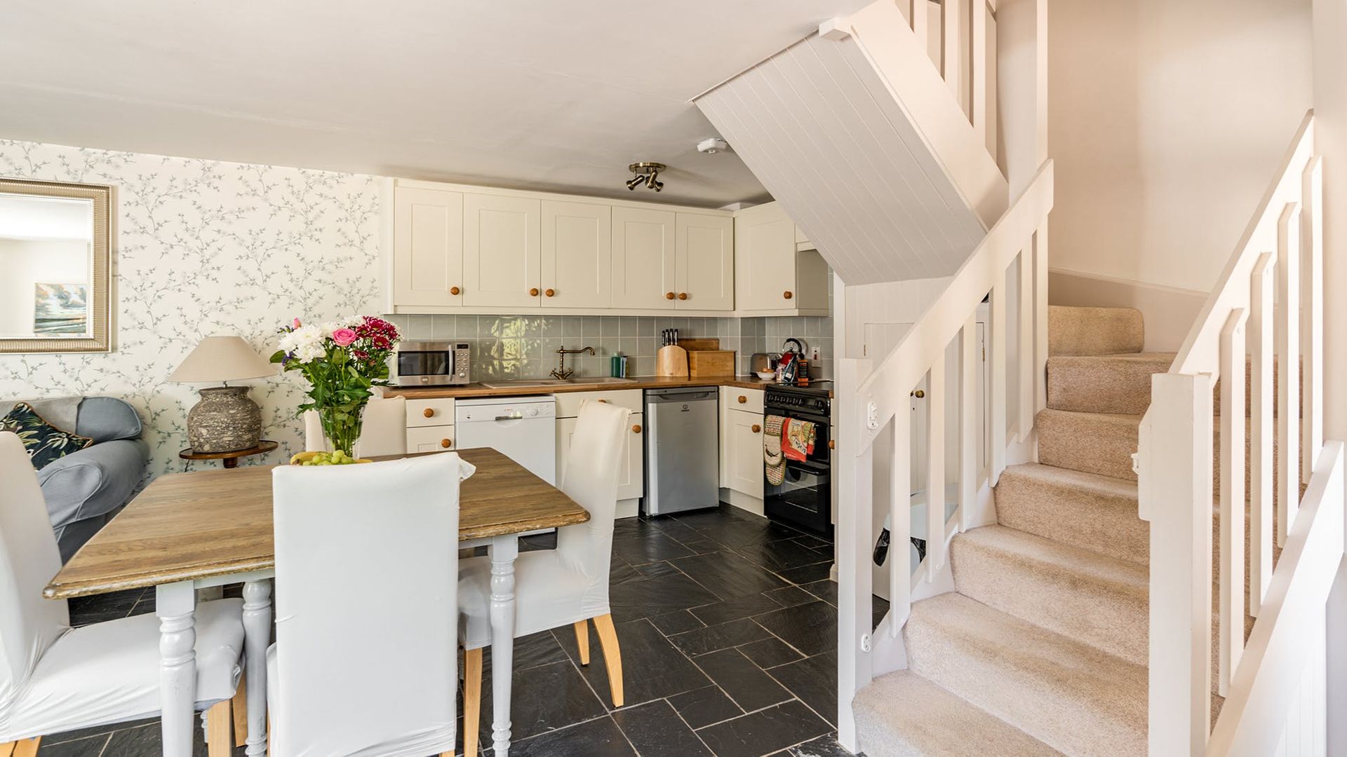 Aylesbury Cottage photo 7