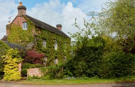 Nightingale Farmhouse