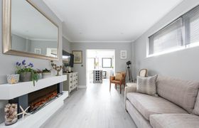 A Great Place to Be reviews