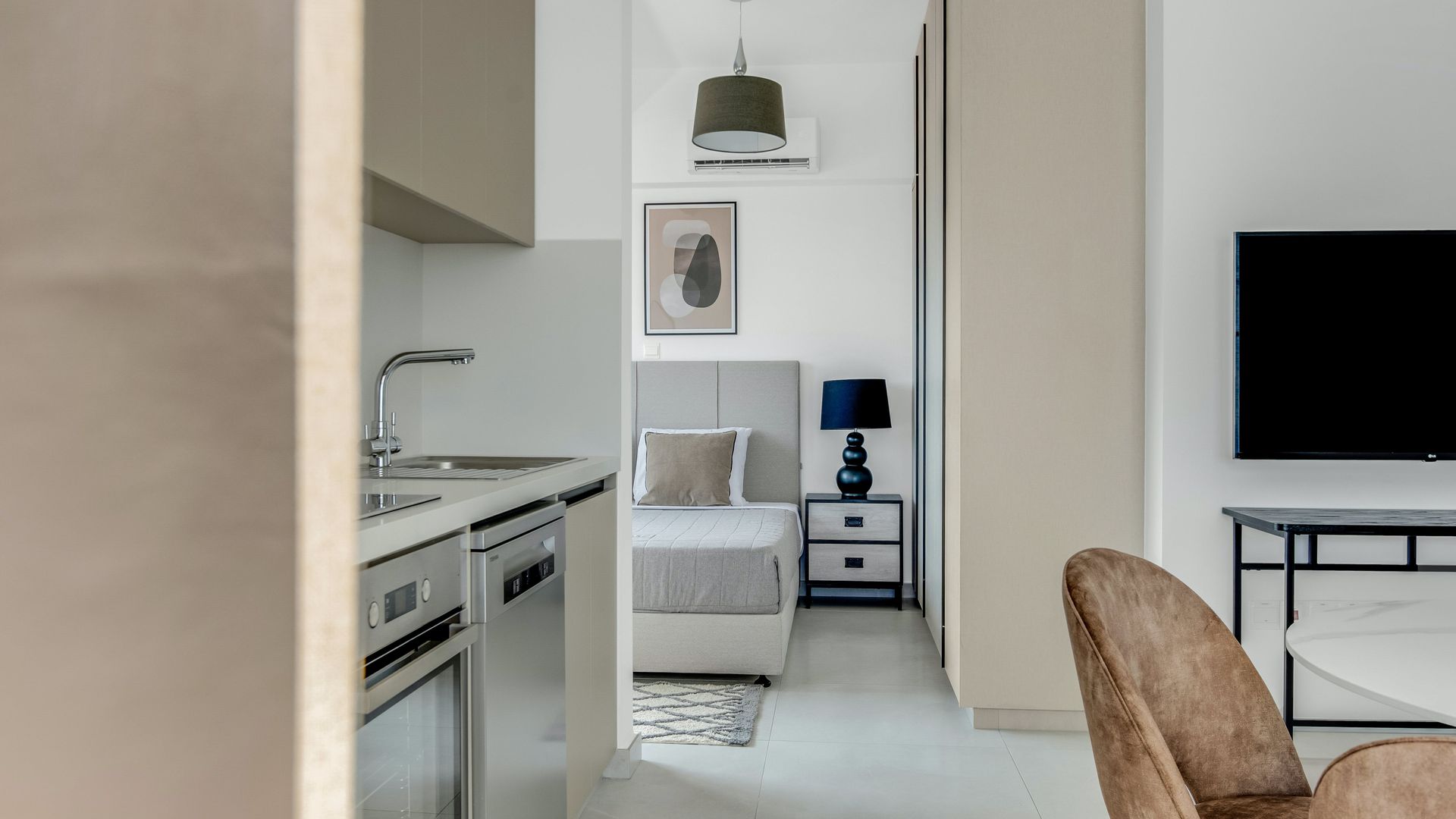 Serenity Dwelling photo 2