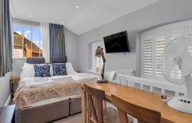 A Wicker Window reviews