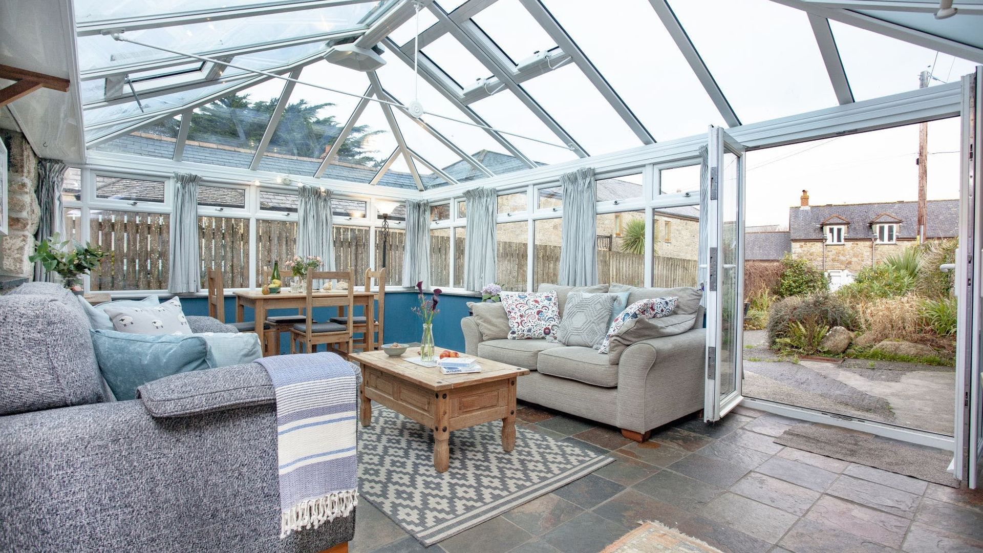 Conservatory Comfort photo 8