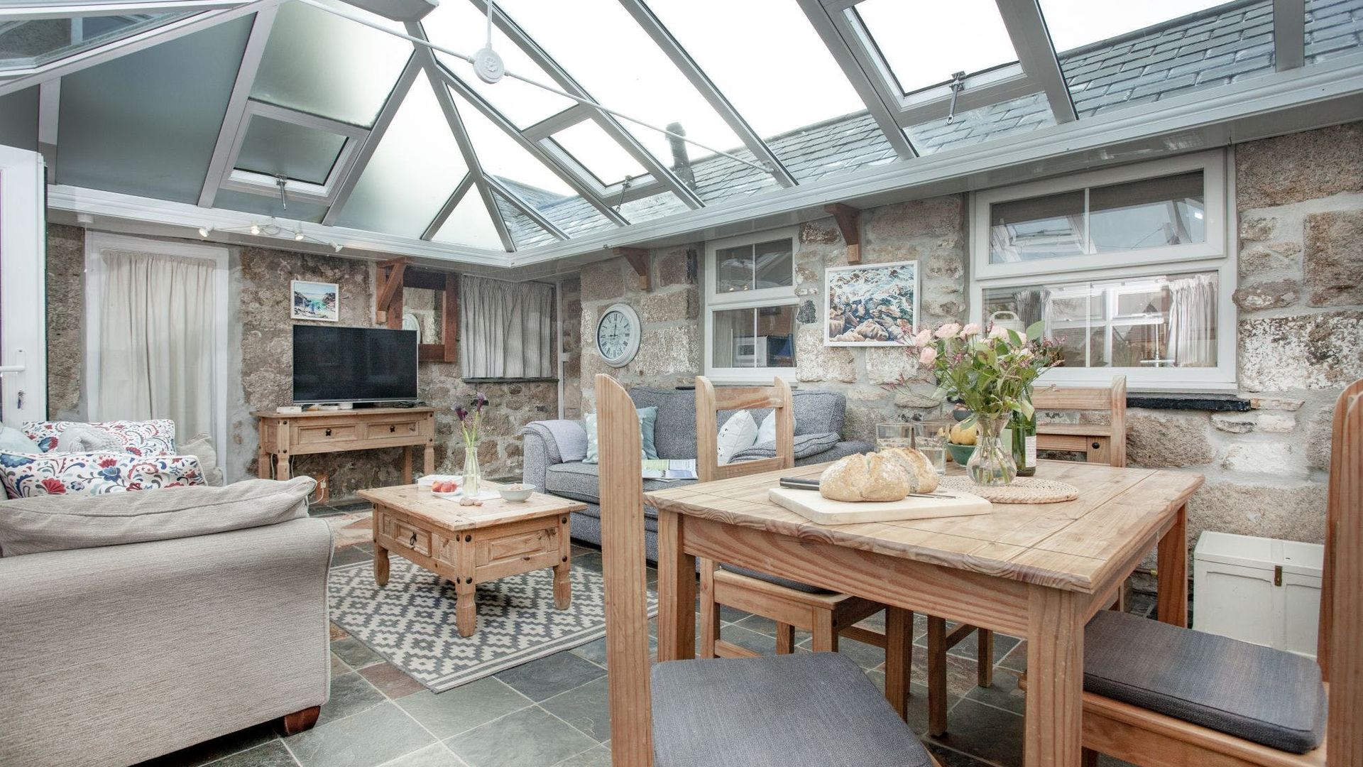 Conservatory Comfort photo 2