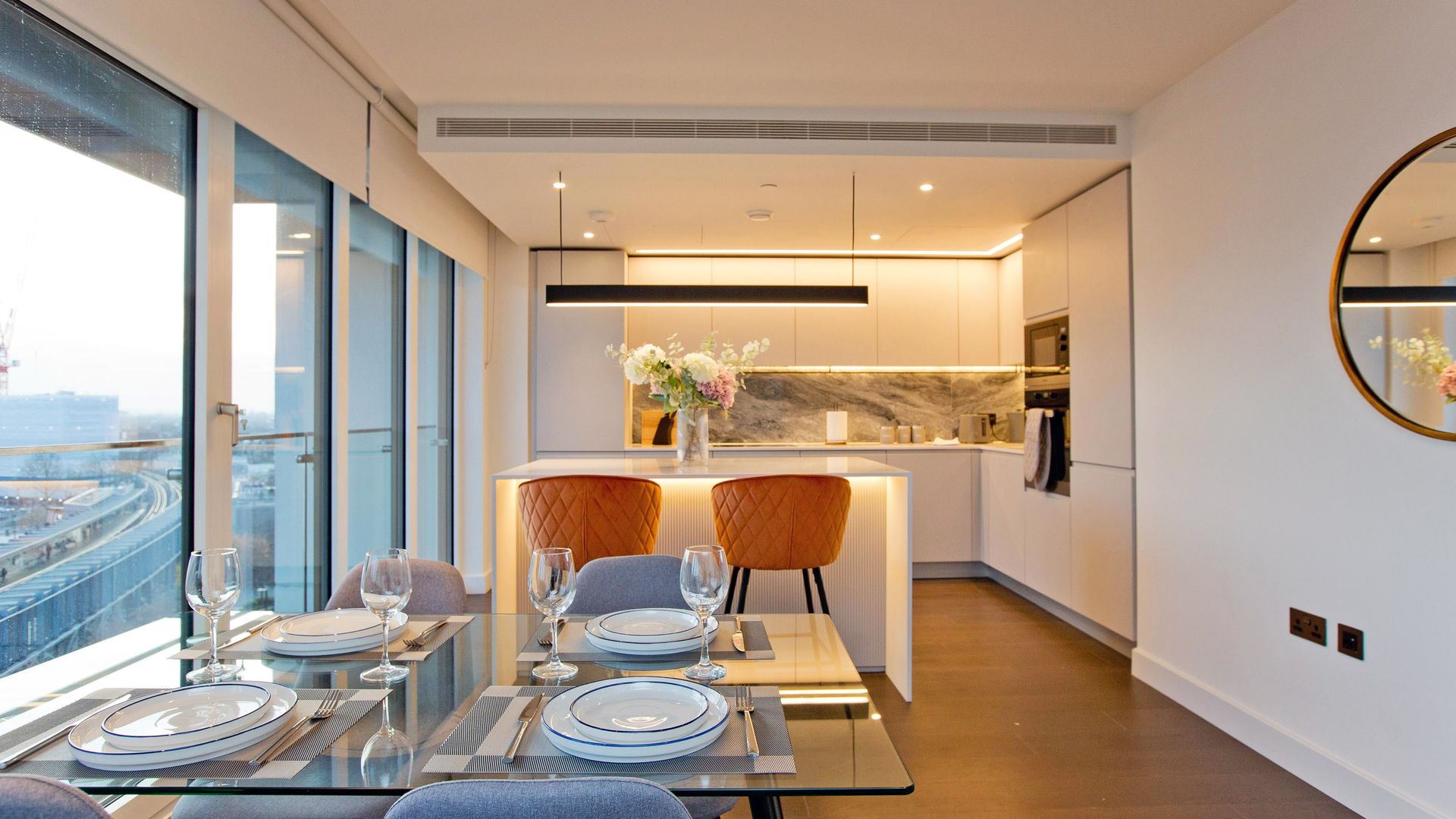 White City Chic photo 2