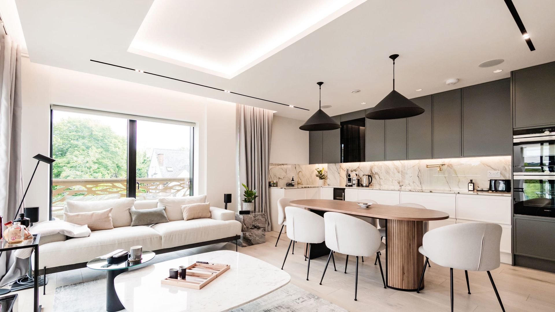 Brondesbury Belle photo 5