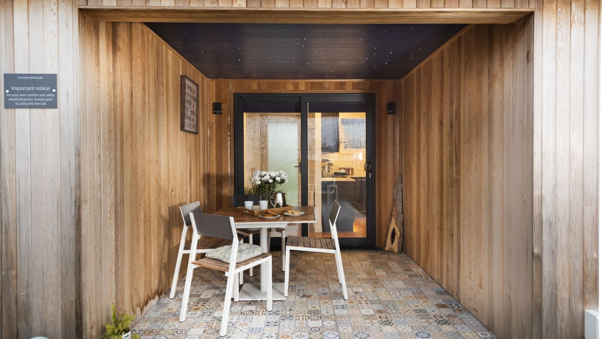 Deck Out photo 9