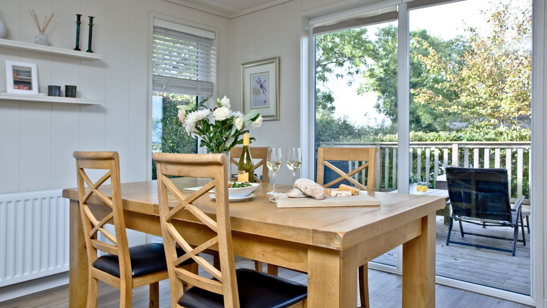 Dwell on the Deck photo 7