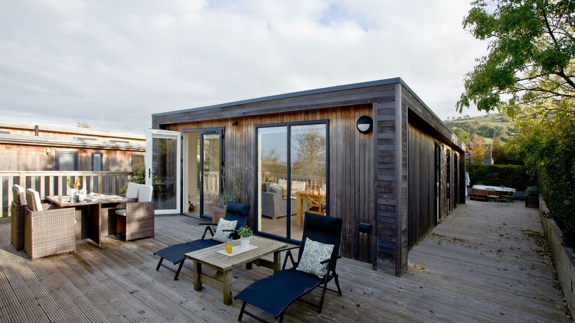 Dwell on the Deck photo 9