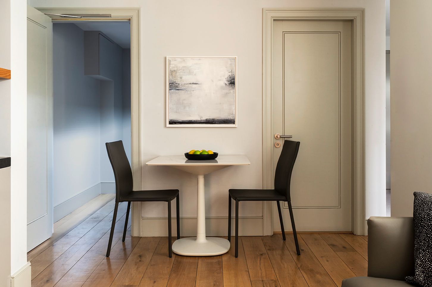 Bentinck Street Deluxe II photo 2