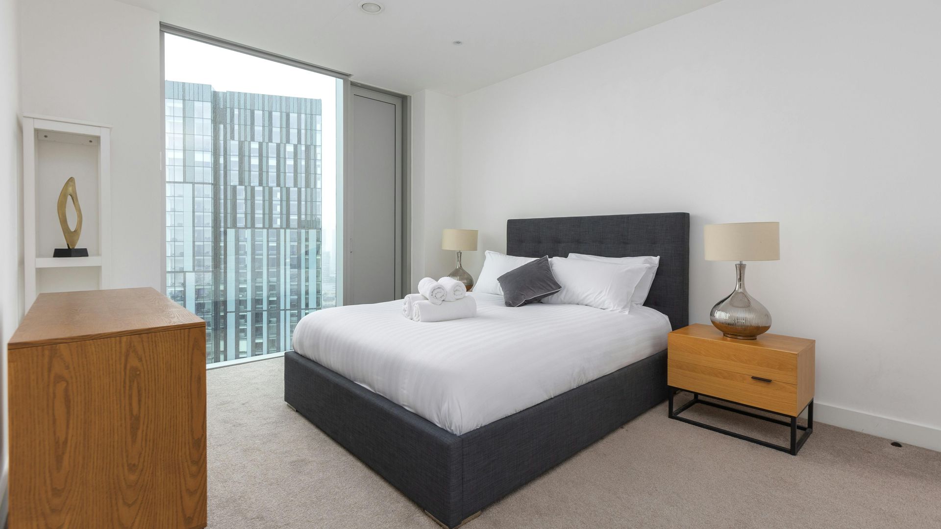 Skyline Suite photo 2