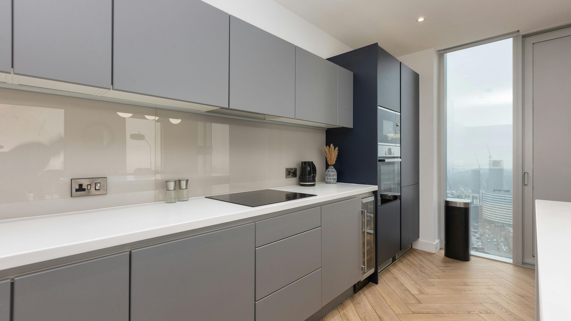 Skyline Suite photo 6