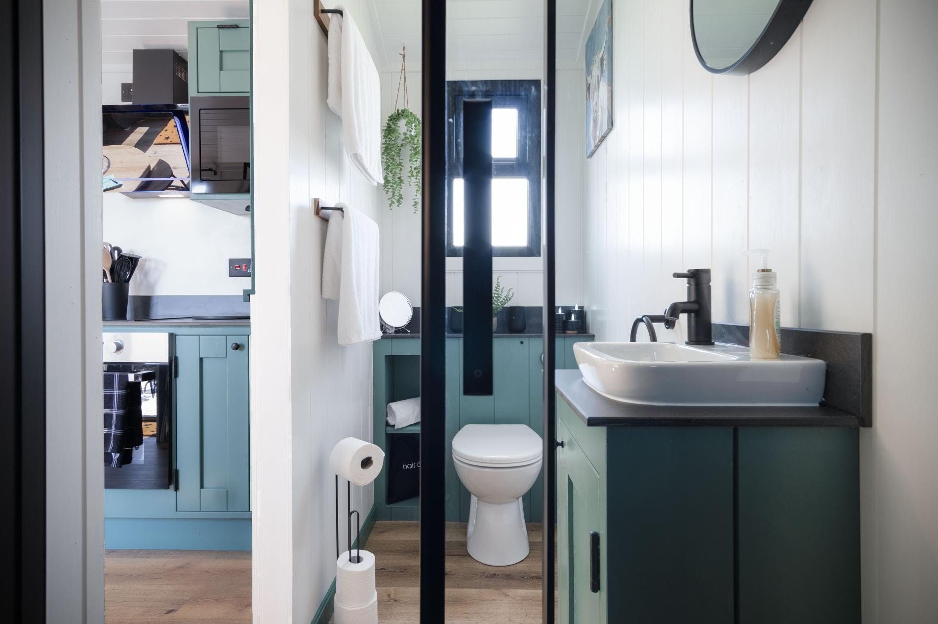 Tranquil Willow Haven photo 8