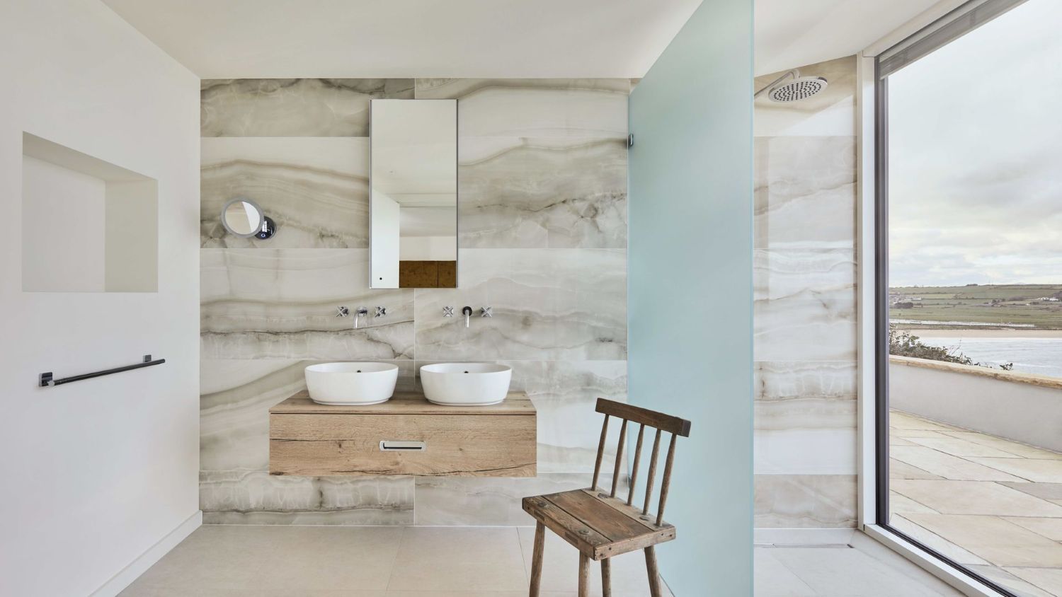 Cliff Beach House photo 18