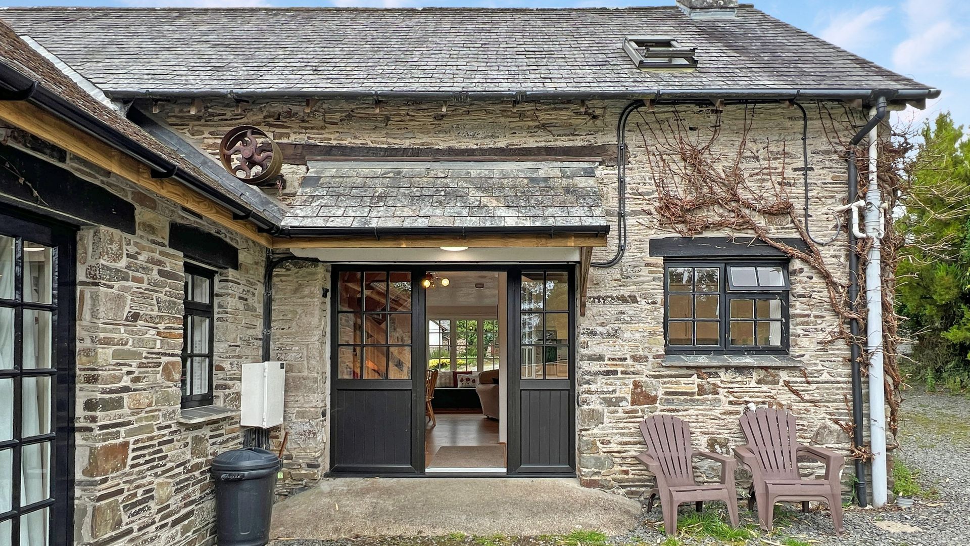 Threshing Barn, Swimbridge photo 1