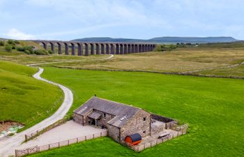 Three Peaks Barn