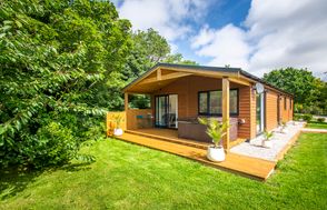 Maple Lodge