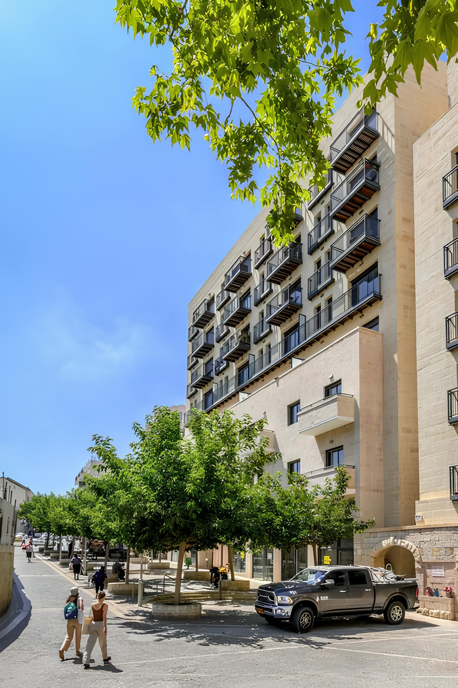 Mahane Yehuda Oasis photo 1