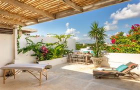 Tulum Moon reviews