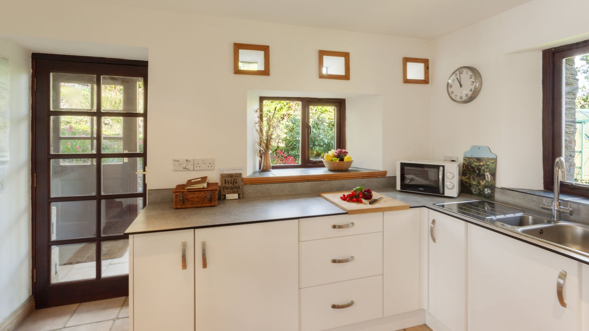 Putham Barn, Cutcombe photo 7