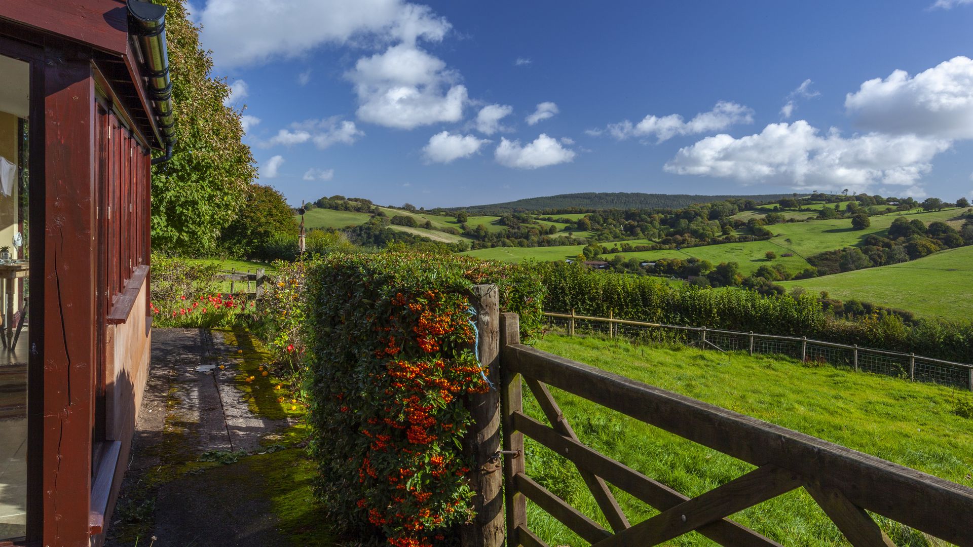 Putham Barn, Cutcombe photo 3