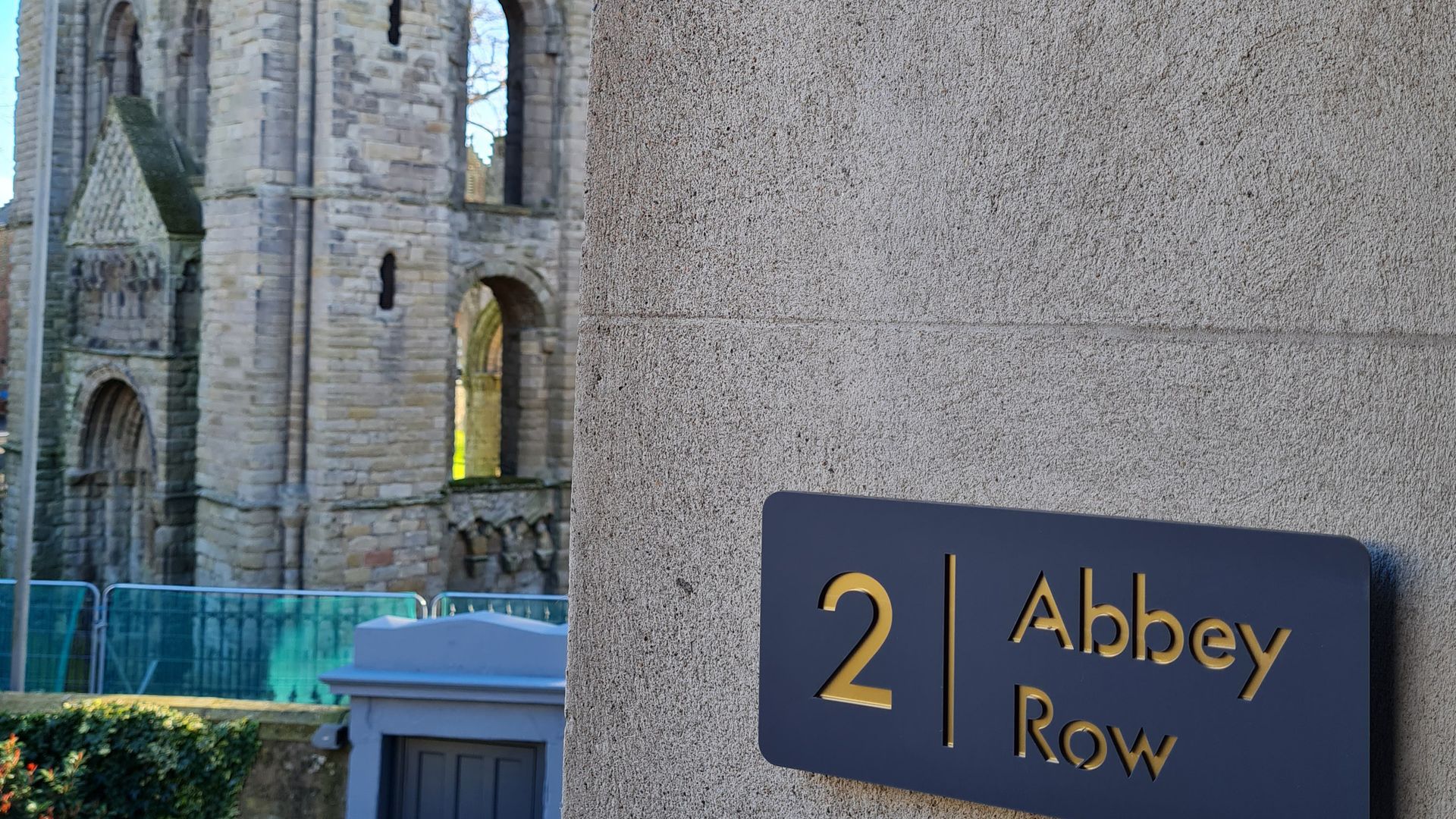 2 Abbey Row photo 1