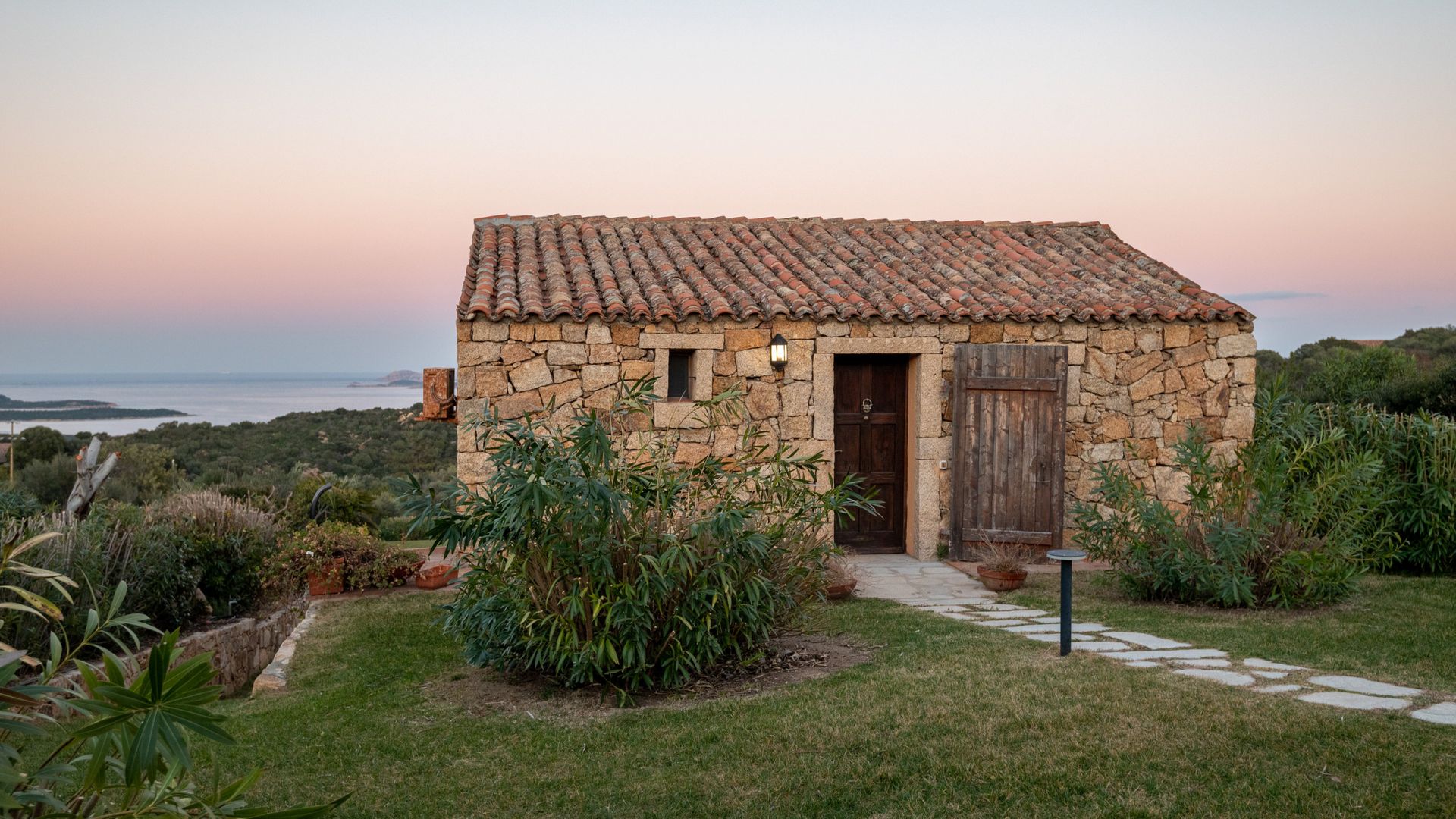 Panoramas from San Pantaleo photo 1