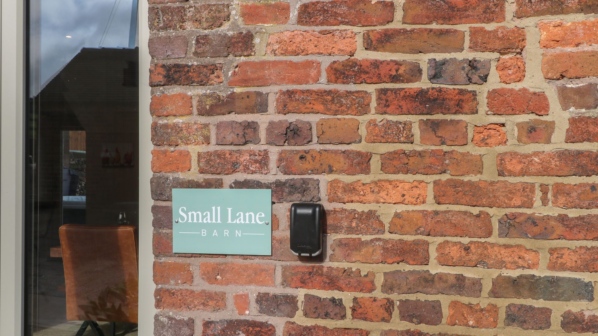 Small Lane Barn photo 1