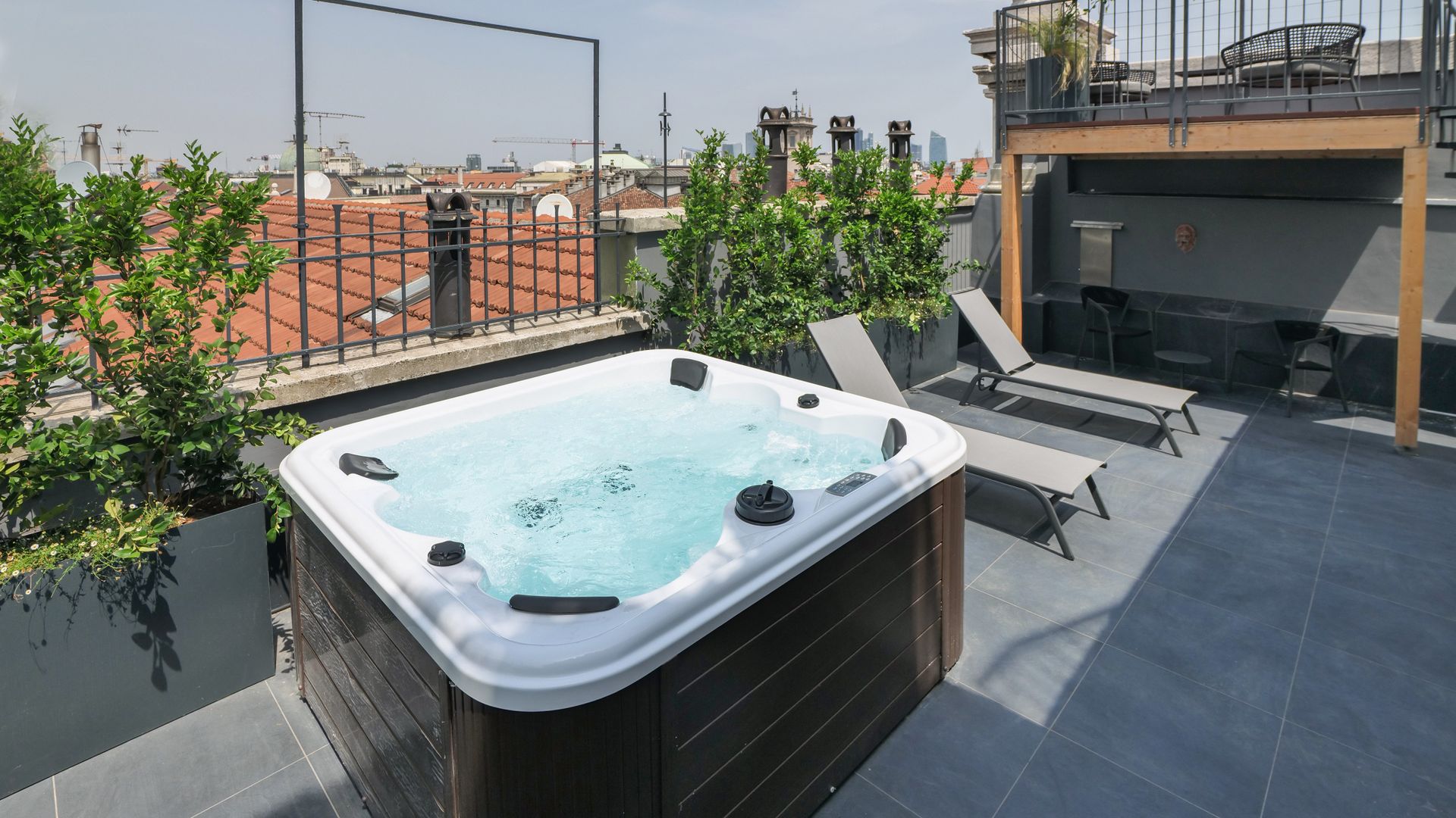 The Milano Mirage photo 9