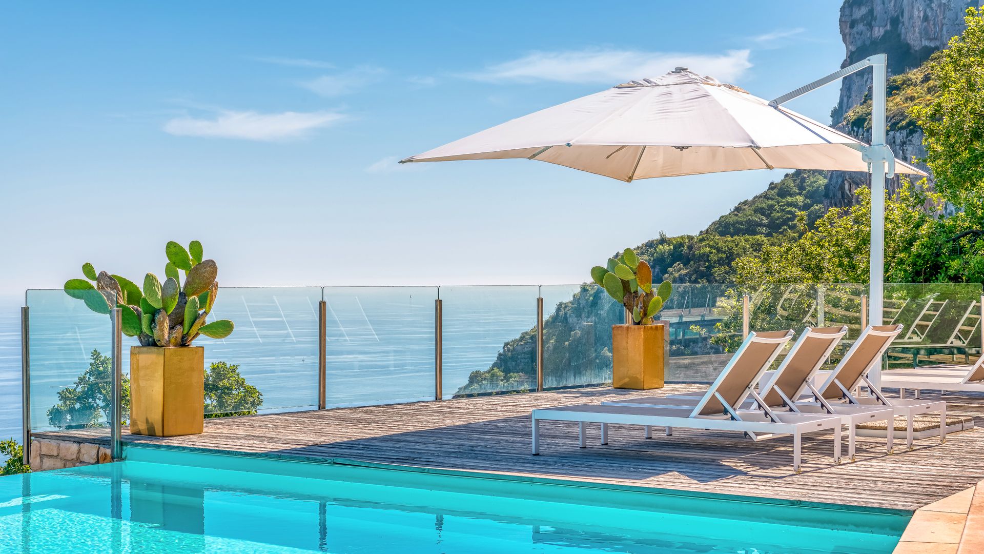 Sunkissed Sorrento photo 2