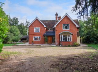 Brook Lodge
