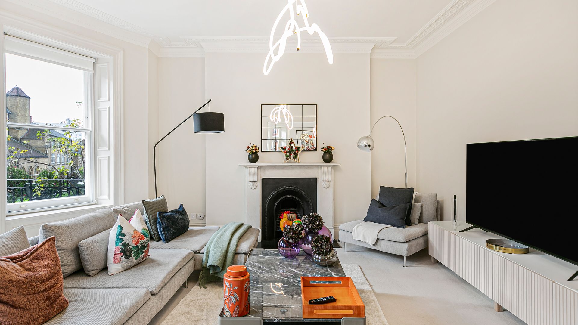 Cadogan Contemporary photo 5