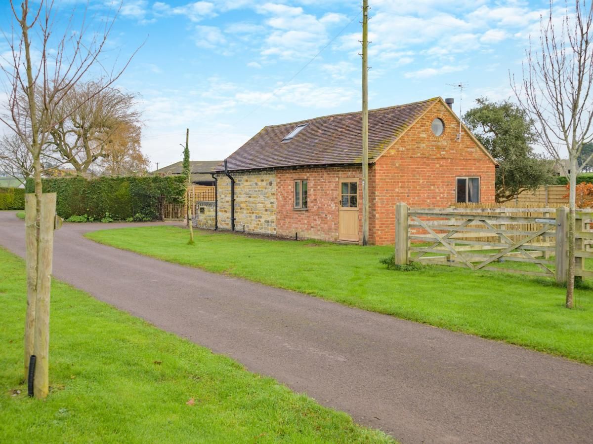 Cottage in Gloucestershire photo 1