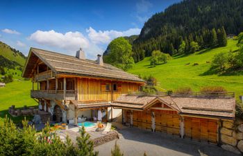 A Lodge in the Alps