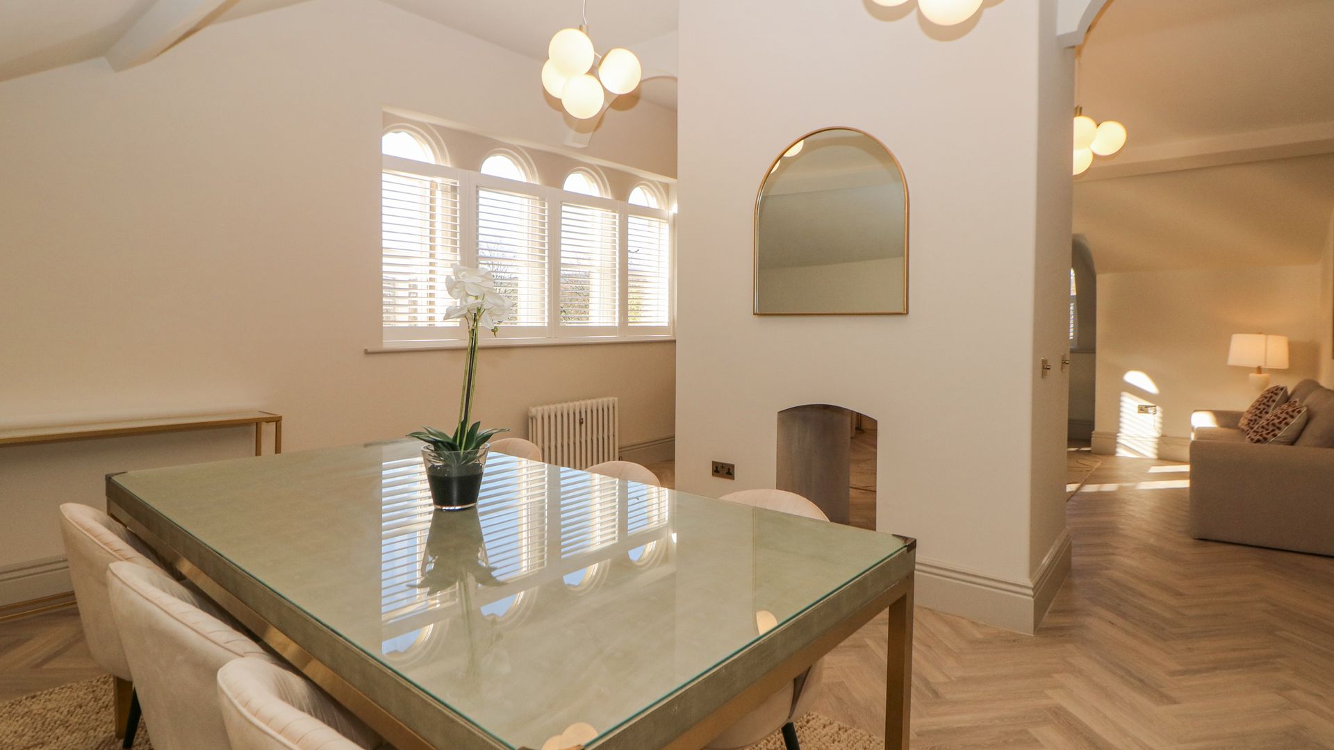 Castleton Suite photo 6