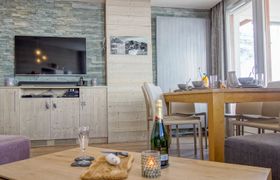 Le Curling B (Val Claret) Apartment 35