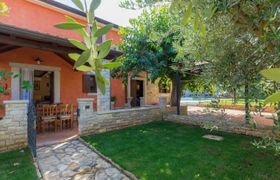 Villa Mala