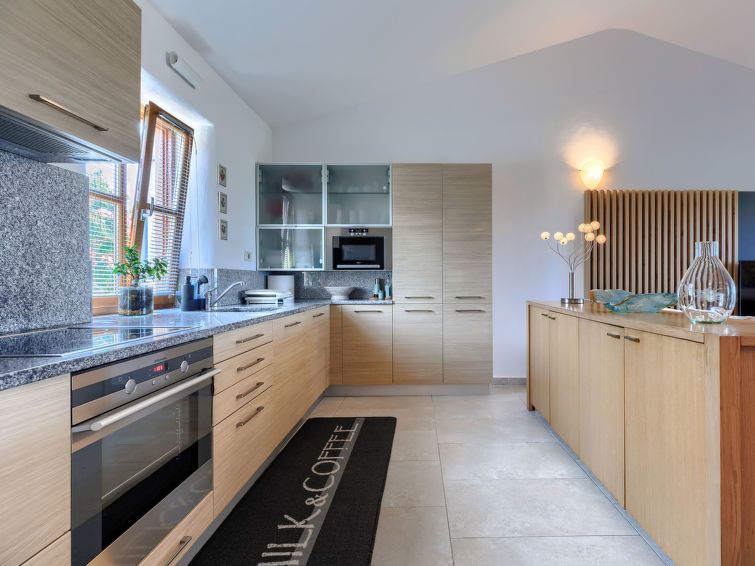 Diana Holiday Home 2 photo 6