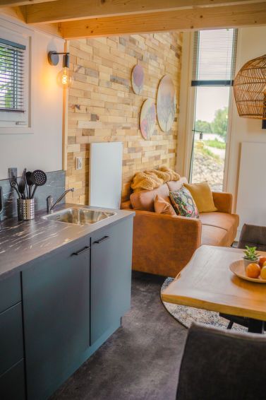 Tiny River House photo 3
