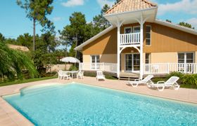 Eden Club V8I Holiday Home 2 reviews