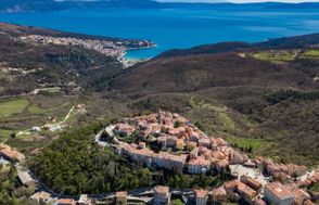 Albona Luna