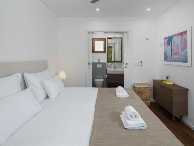 Luxury Bay Villa with private hot tub Villa 3 photo 6