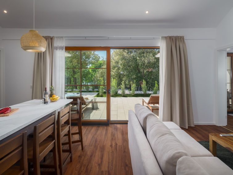 Luxury Bay Villa with private hot tub Villa 2 photo 6