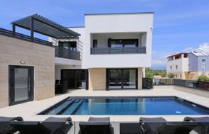 Villa Petra