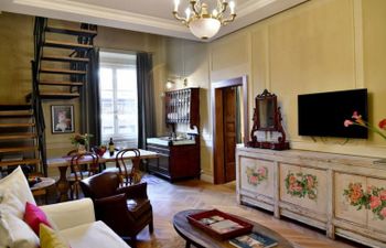 Santa Croce Apartment 2