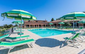 Il Corbezzolo Holiday Home 2