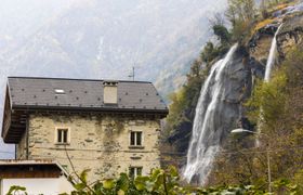 Borgonuovo Waterfall's House