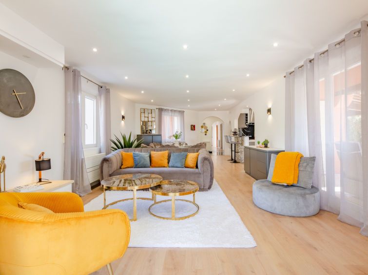 Villa Adie photo 4